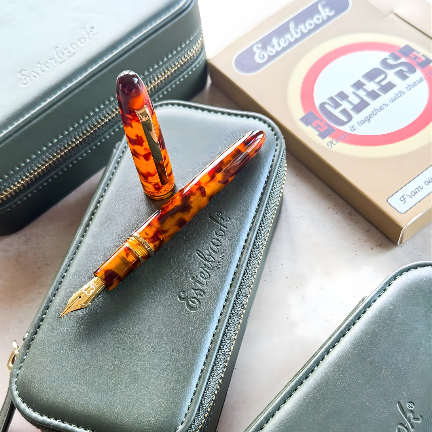 Amber Tortoise Estie