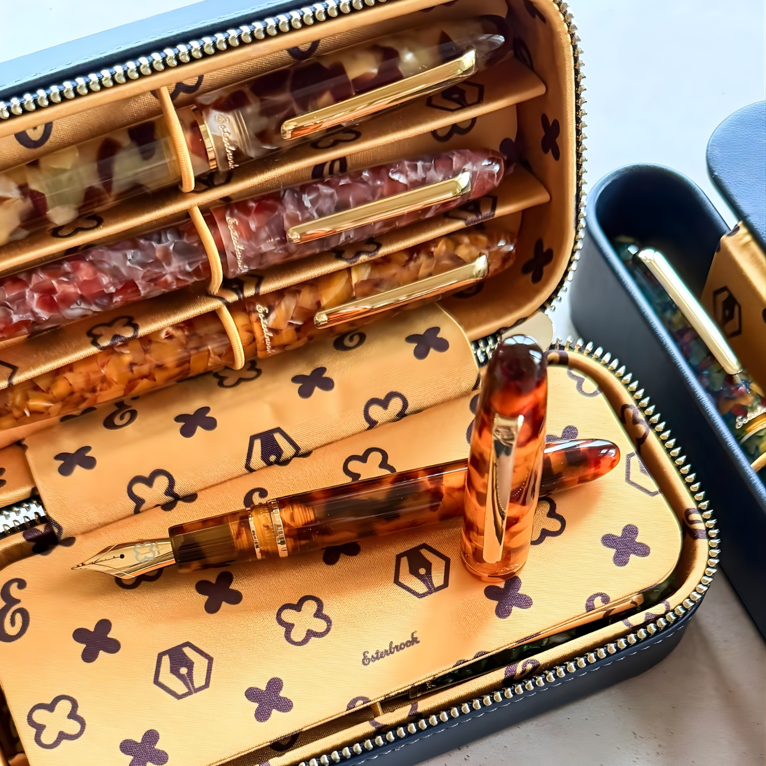 Amber Tortoise Estie