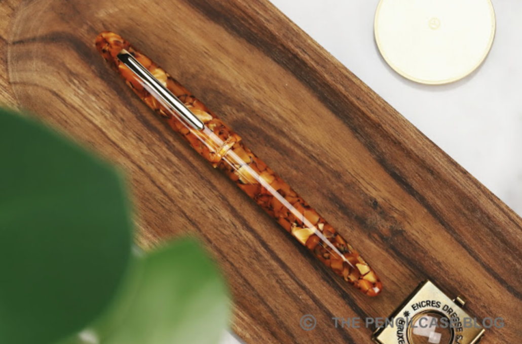 PENCIL CASE BLOG REVIEWS THE ESTIE HONEYCOMB