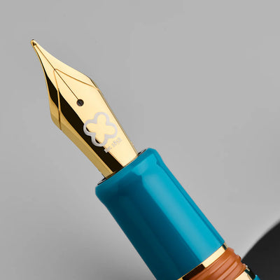 Back to the Land Estie