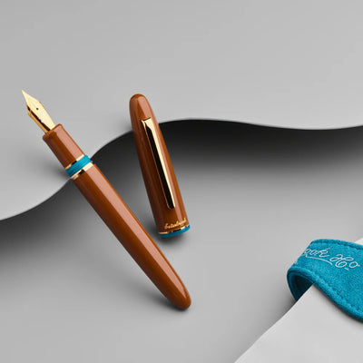 Back to the Land Estie