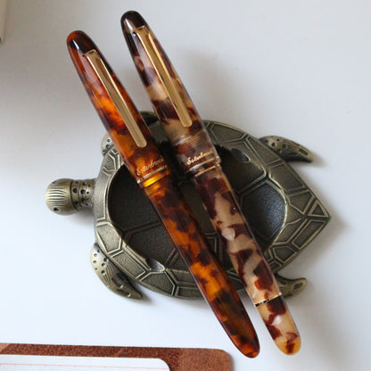 Amber Tortoise Estie - Specialty Nibs
