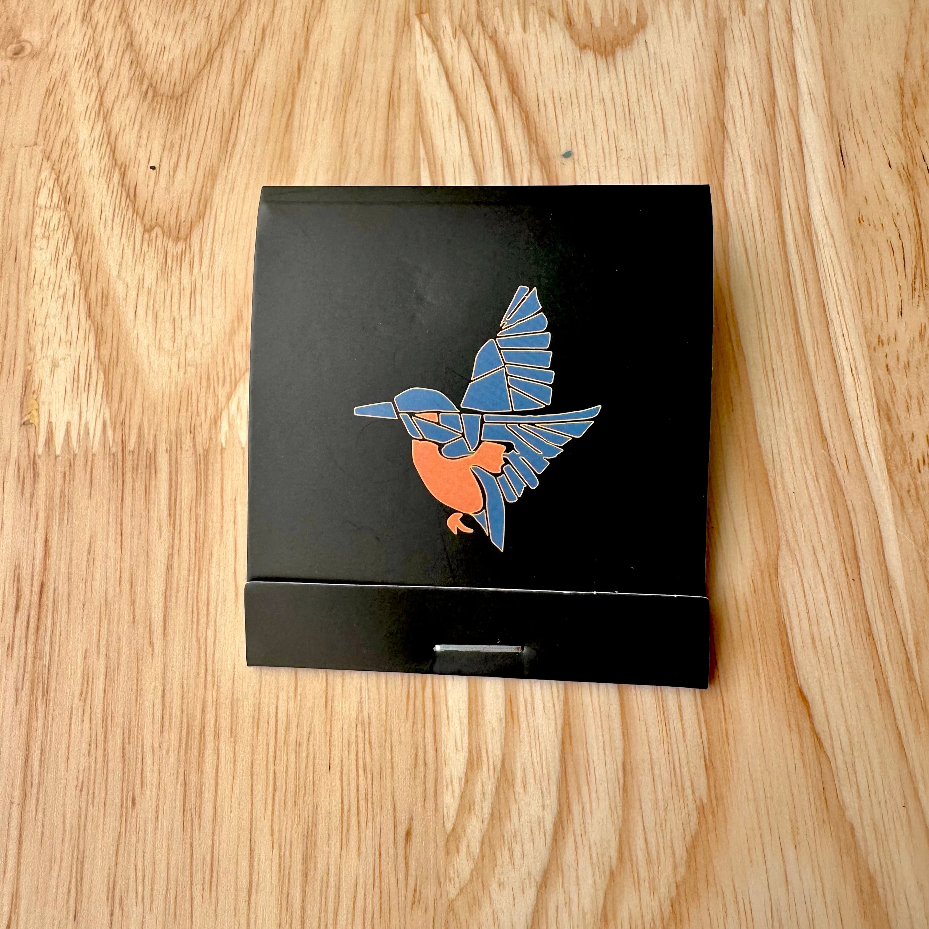 Esterbrook x BUNGUBOX Kingfisher Edition Lapel Pin