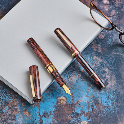 The Old-Fashioned Collection: Ebonite Model J and JR