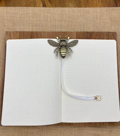 Esterbrook Bee Page Holder